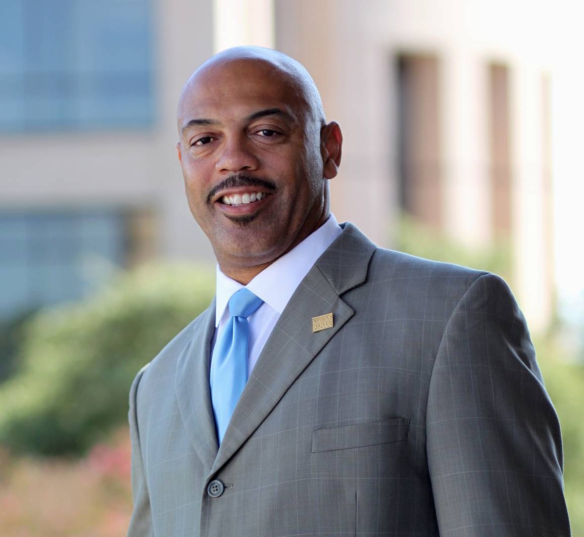 Dr. Vincent E. Morton Adjunct Faculty, Student Affairs in Higher Education Associate Dean of Students