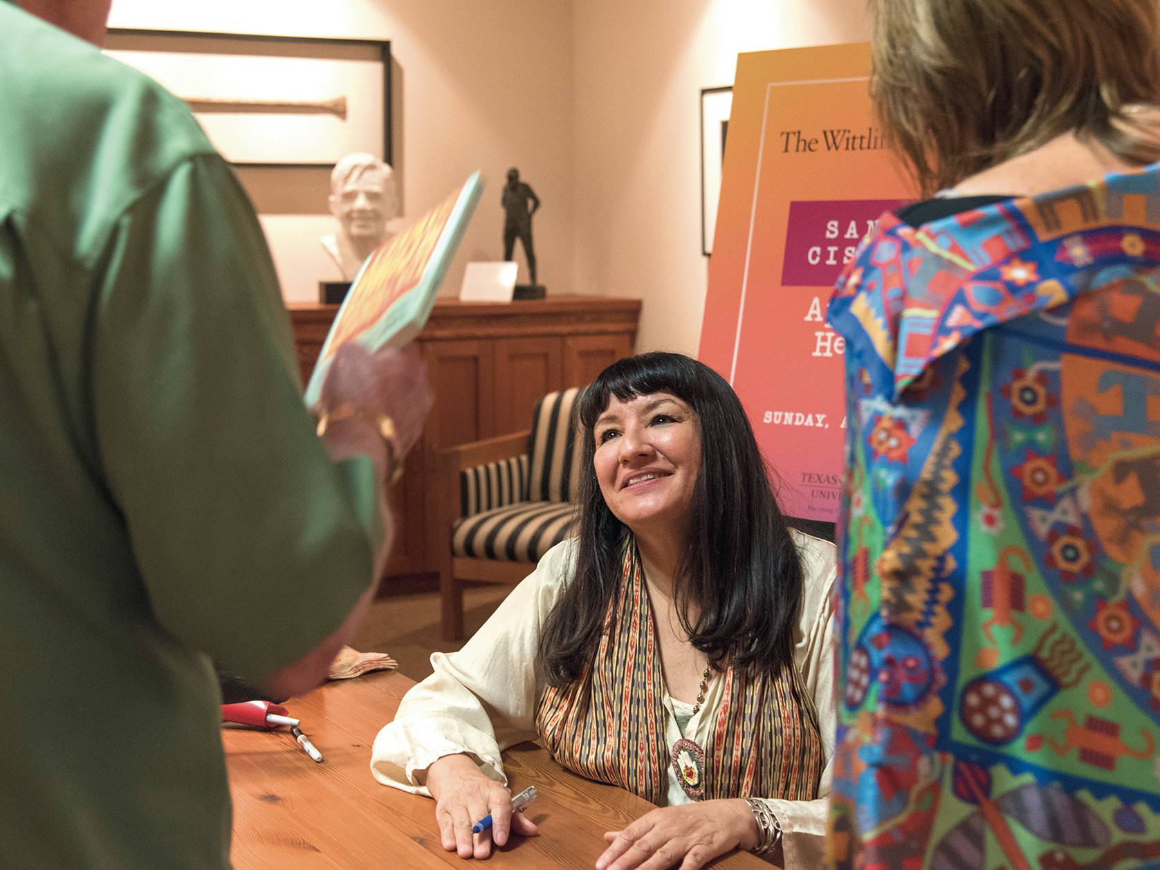 Sandra Cisneros at book signing