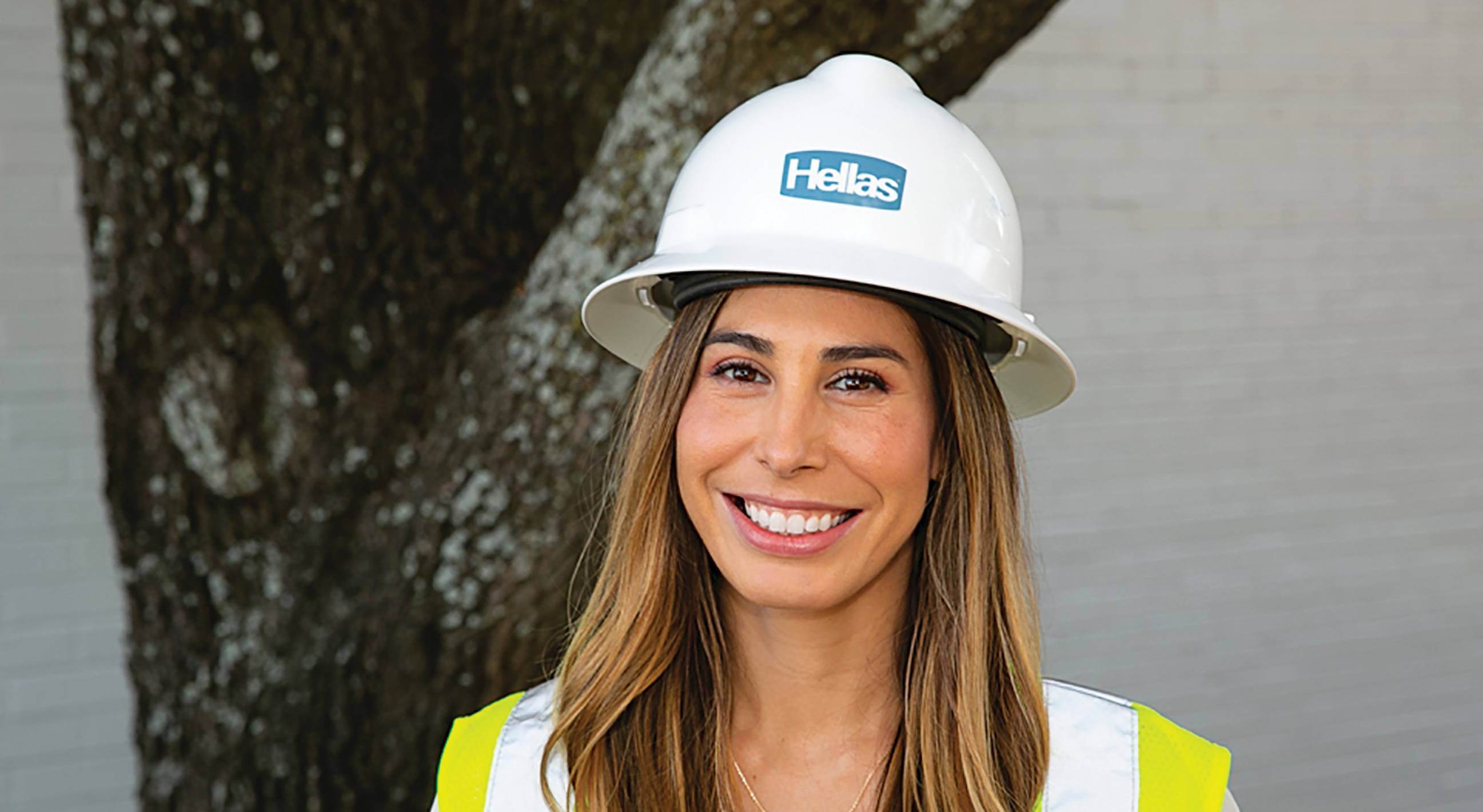 woman in hardhat