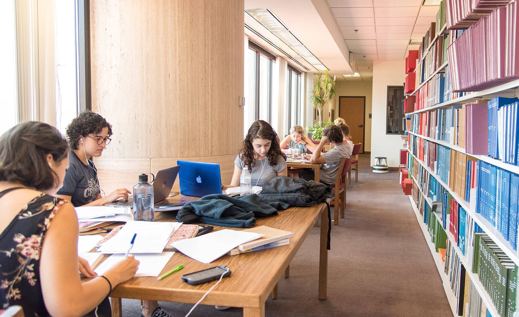 students in Alkek Library