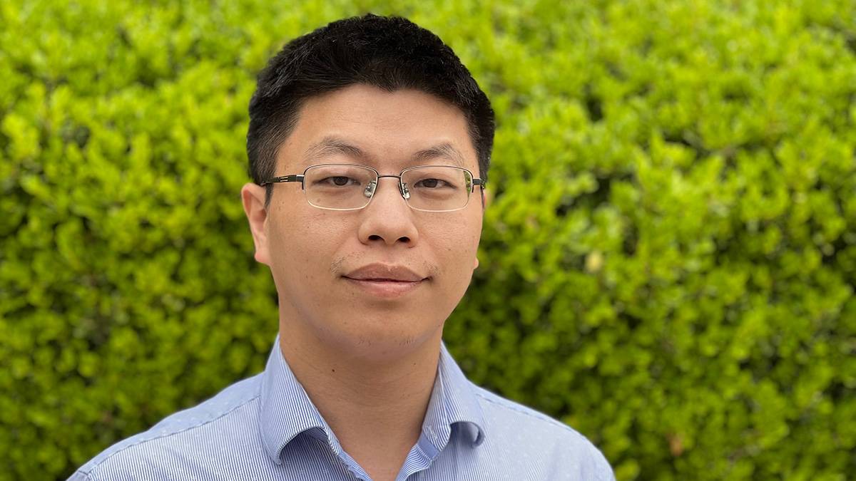 Meet Dr. Ren Zhang McCoy College of Business Texas State University