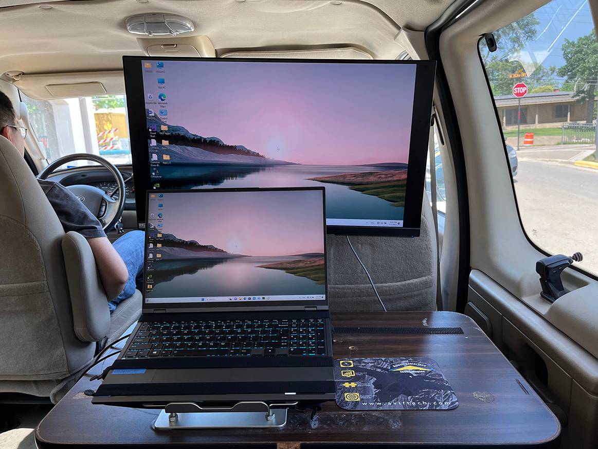 laptops in car