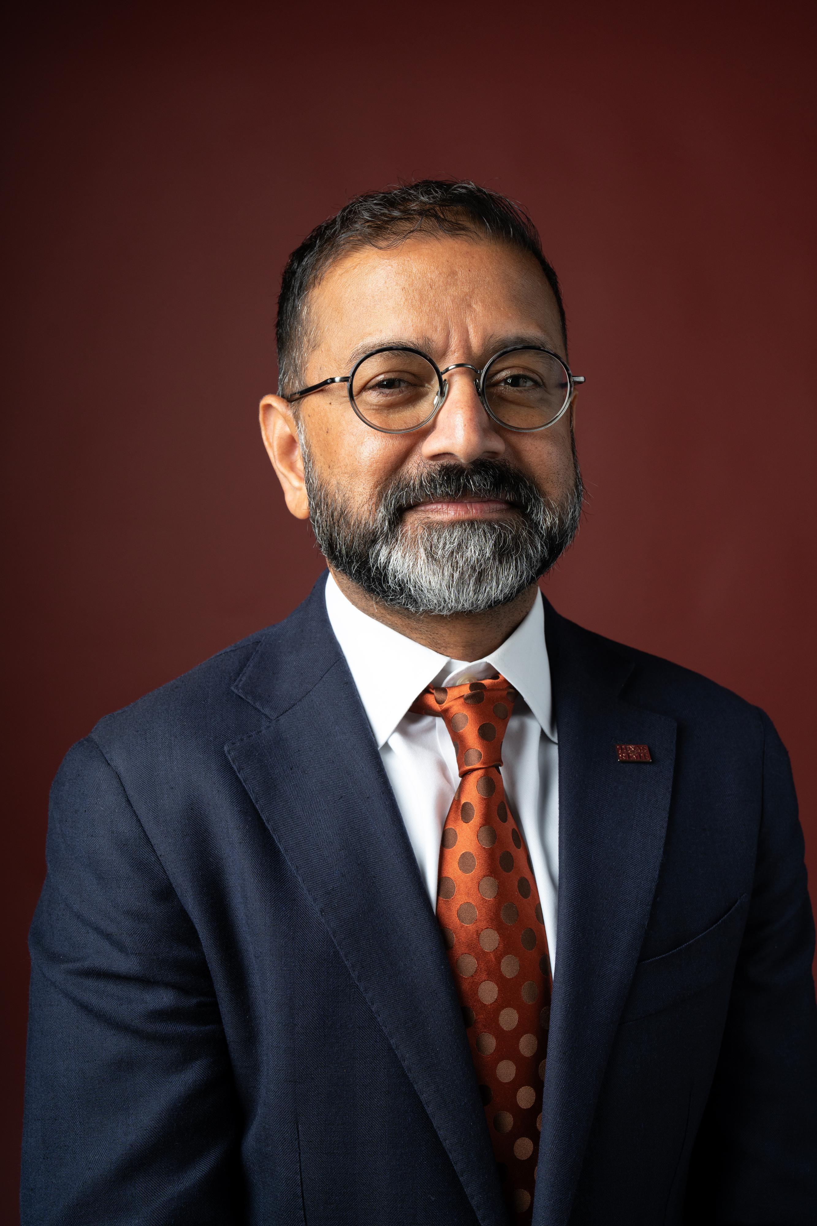 thilla sivakumaran headshot