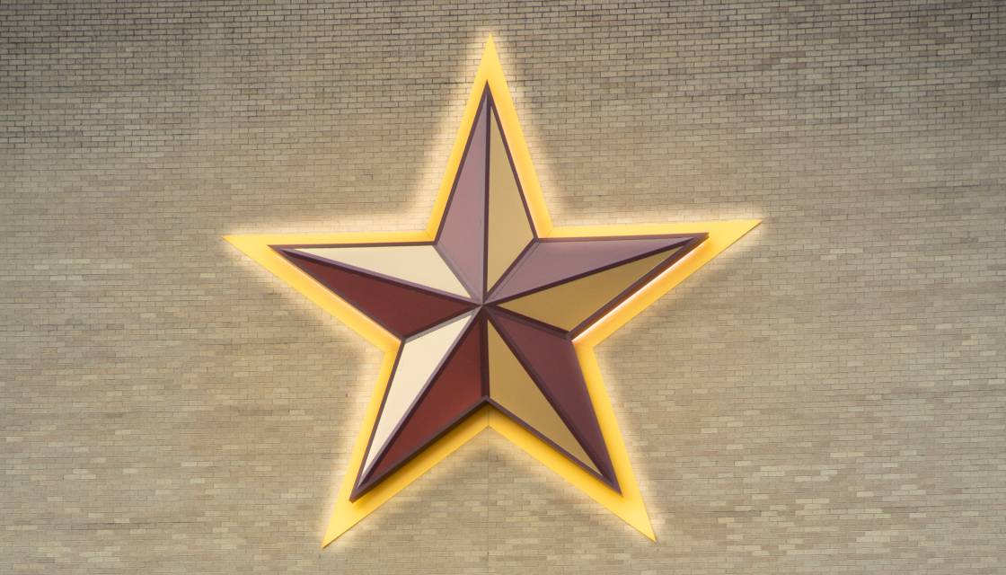 victory star on strahan building