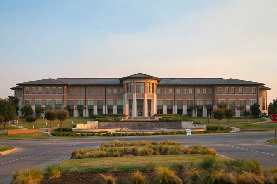 Picture of the Avery Building on the Round Rock Campus.