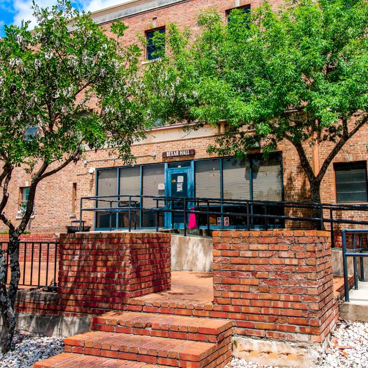 Living Options & Rates : Housing & Residential Life : Texas State University
