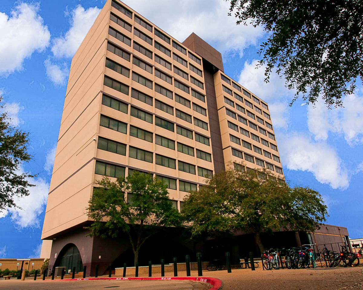 Jackson Hall : Housing & Residential Life : Texas State University