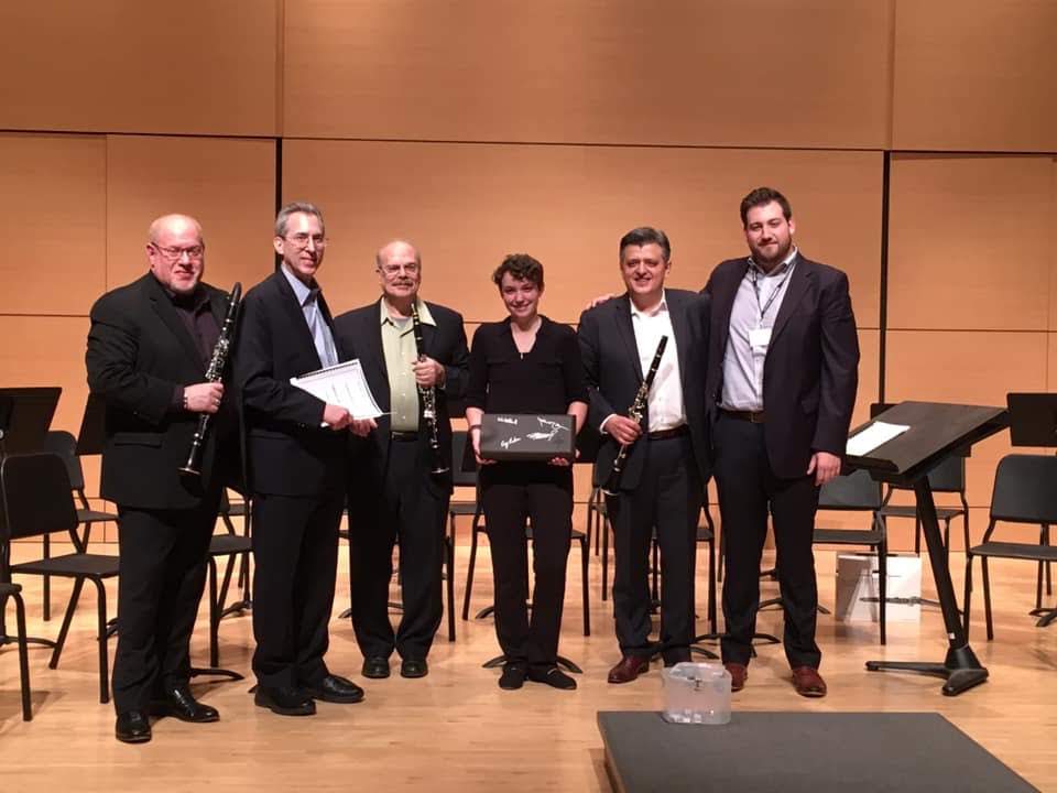 Winner of 2019 Clarinet Fiesta takes picture with Artists.