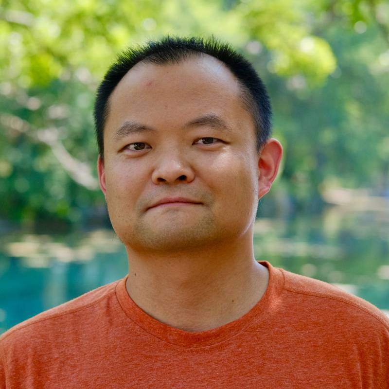 Yipeng Zhang