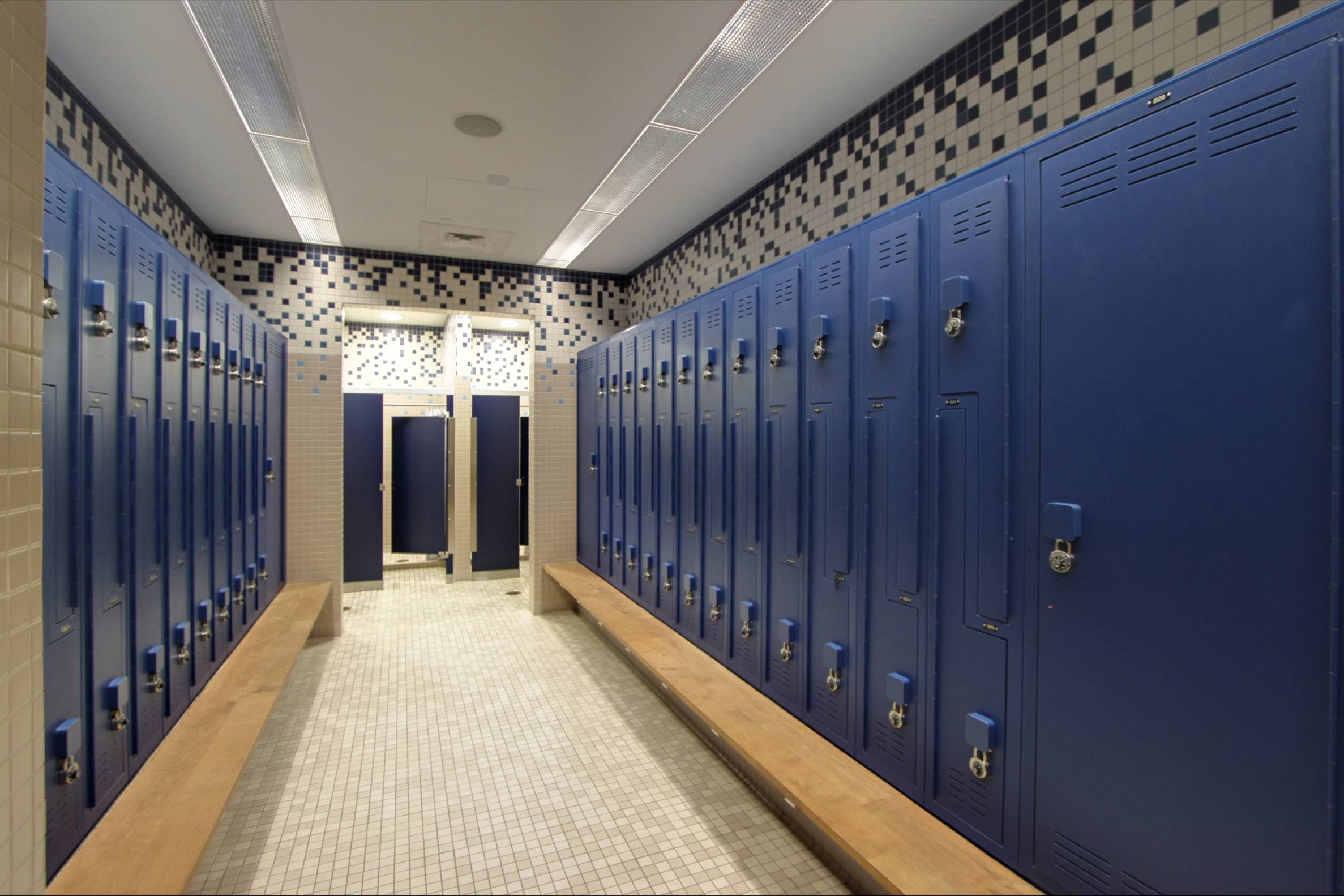 The Viral Locker Room Photo Everyone'S Talking About - huzu0ms
