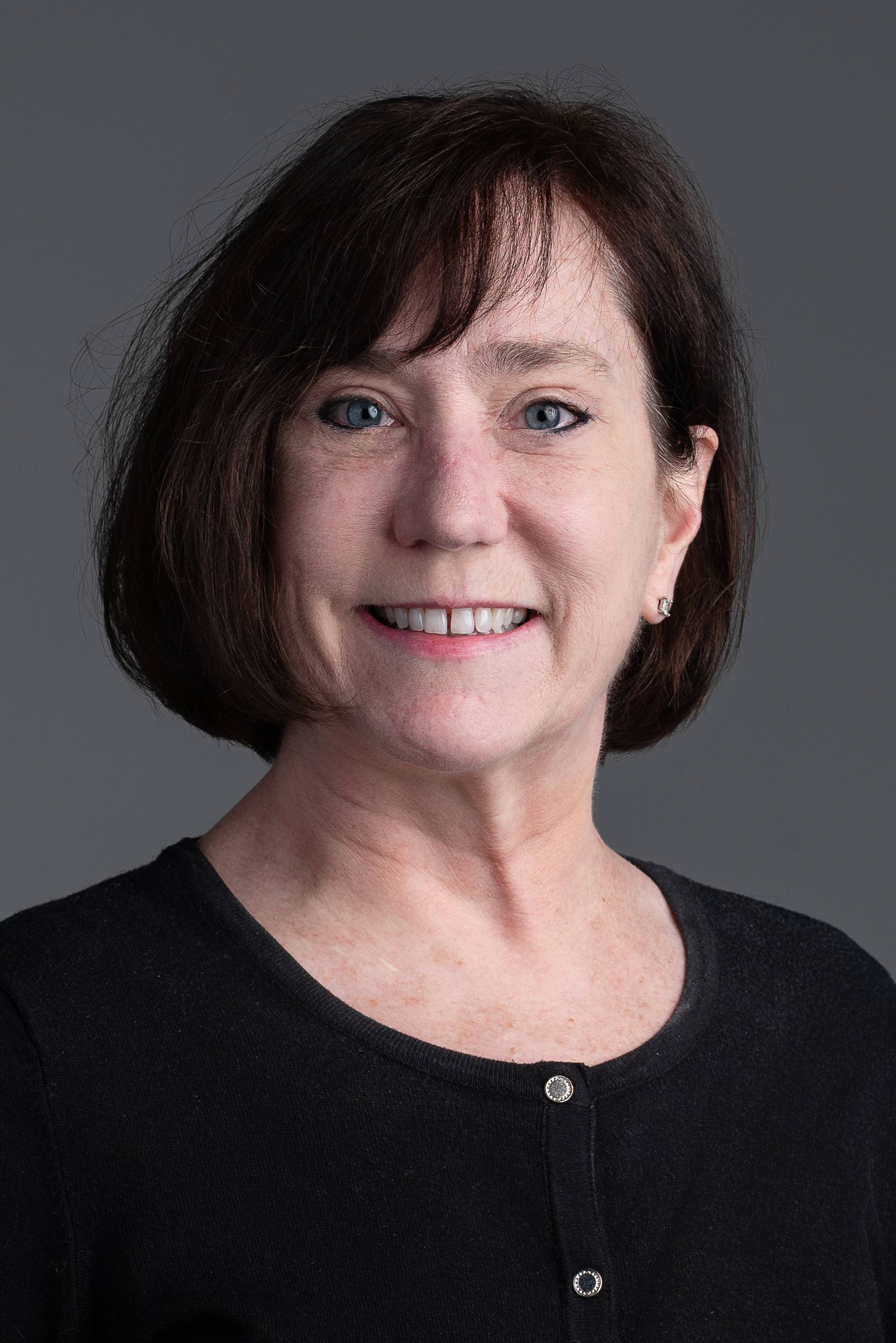 Headshot of Dr. Lucy Harney