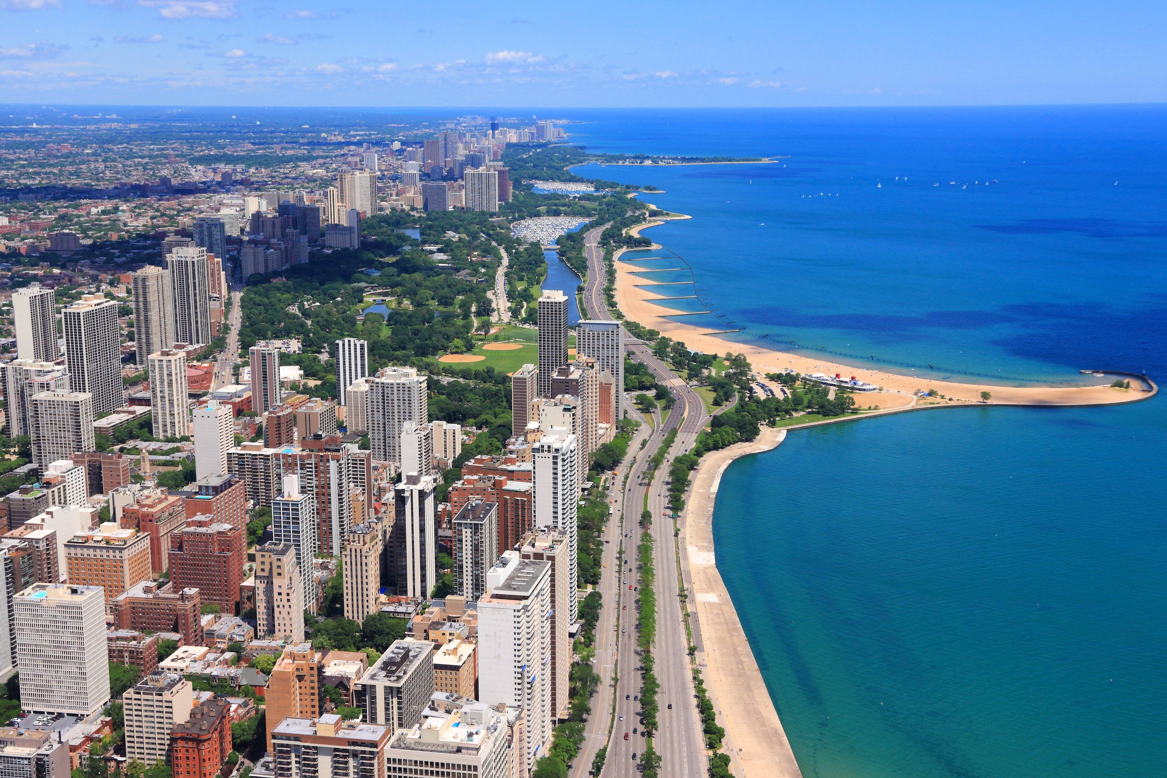 beach view of Chicago Illinois image