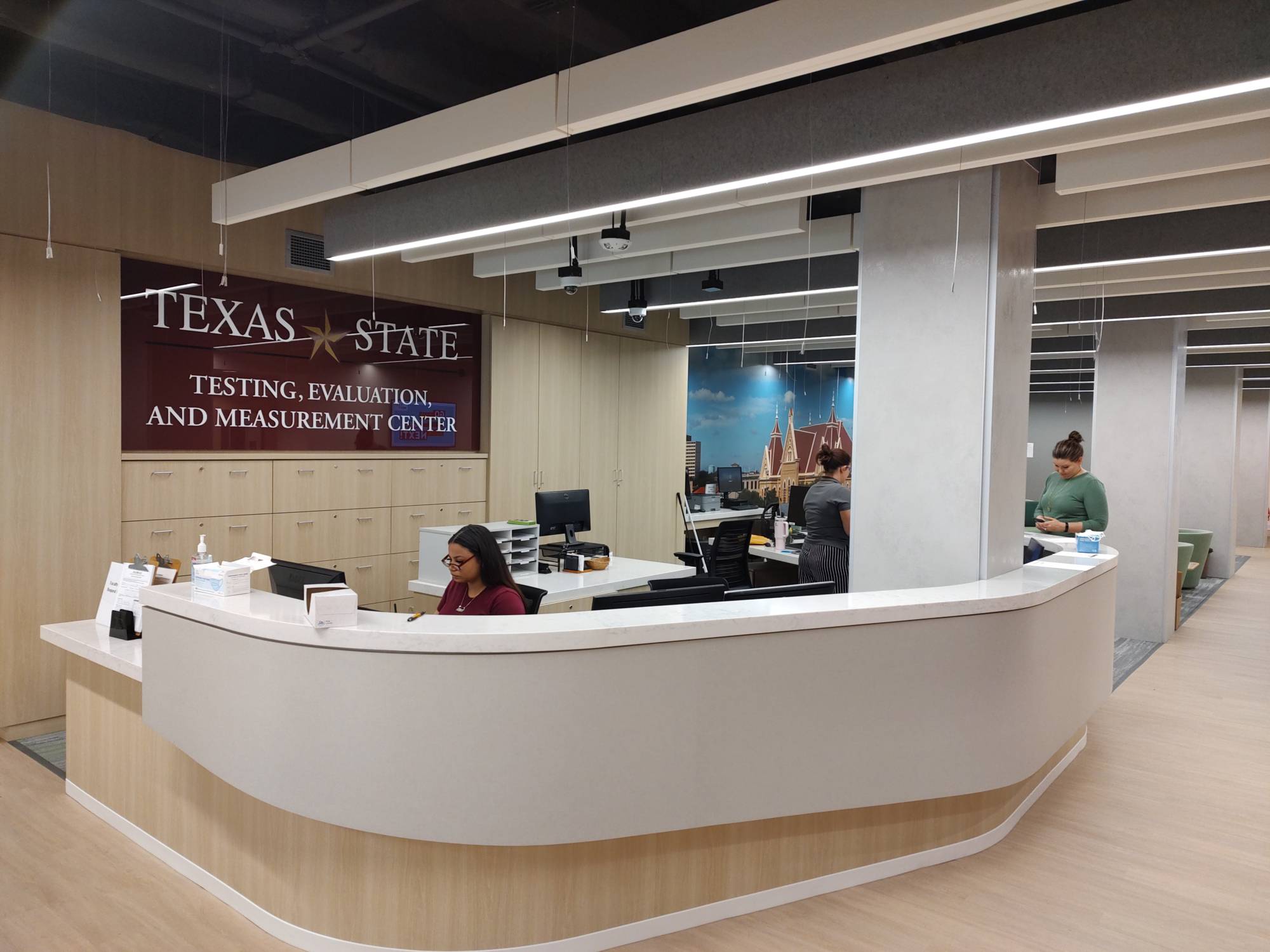 Nueces Reception Desk