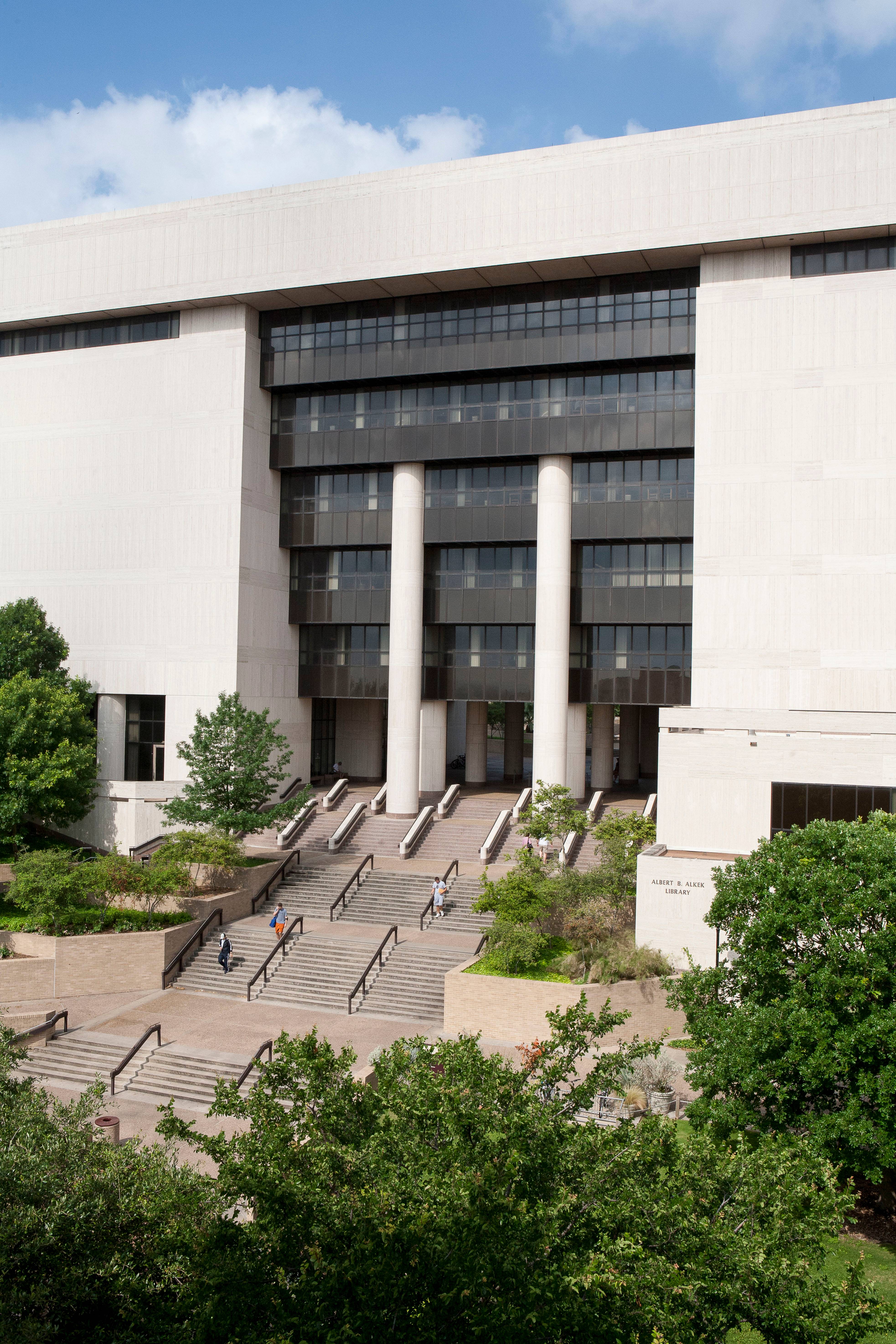 An aerial view of Alkek Library, showcasing the steps in all their strenuous glory.