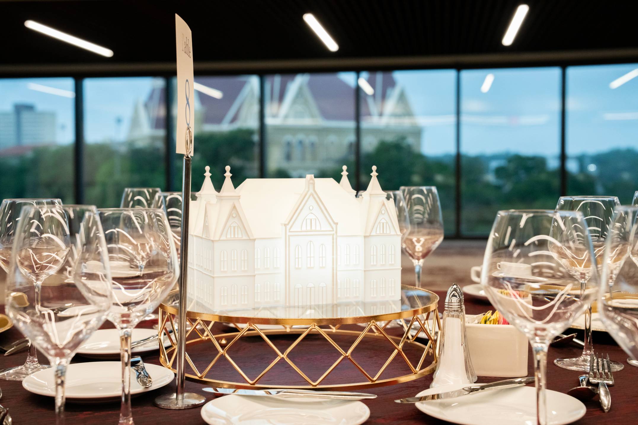 Alumni Luncheon - Decorated Table