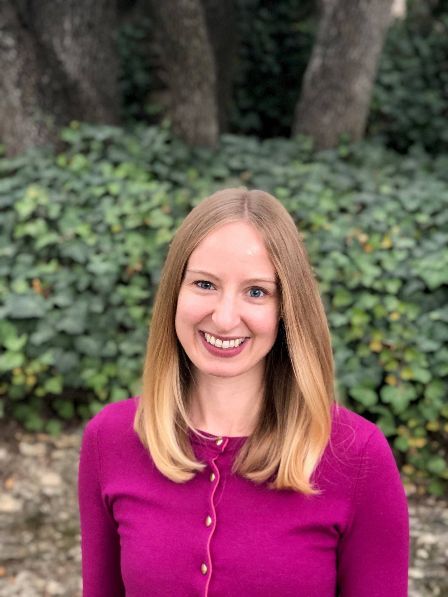 Headshot of Erin Gurak.