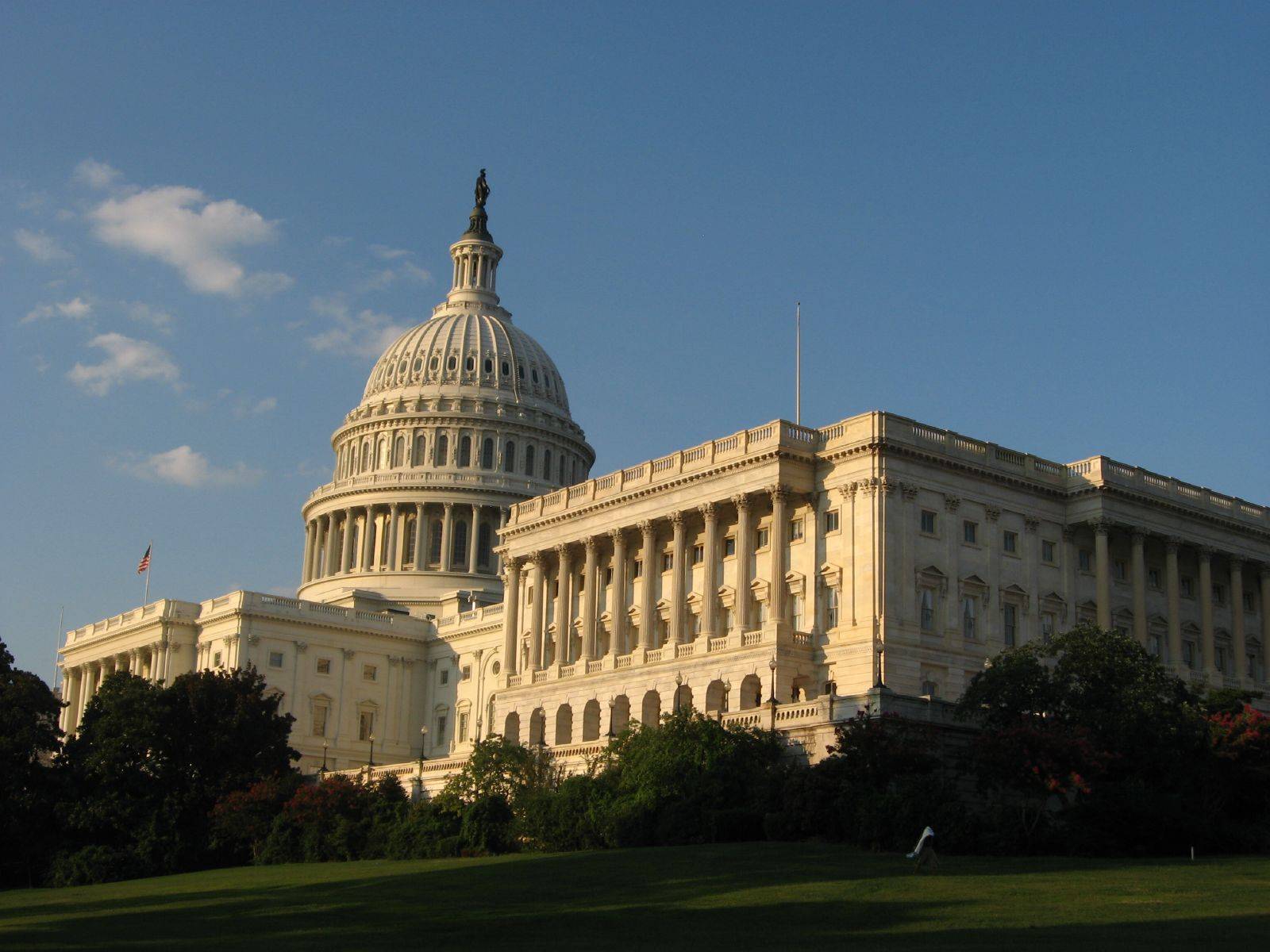 U.S. Capitol Building - Photo by Ken Lund - Creative Commons License: https://creativecommons.org/licenses/by-sa/2.0/