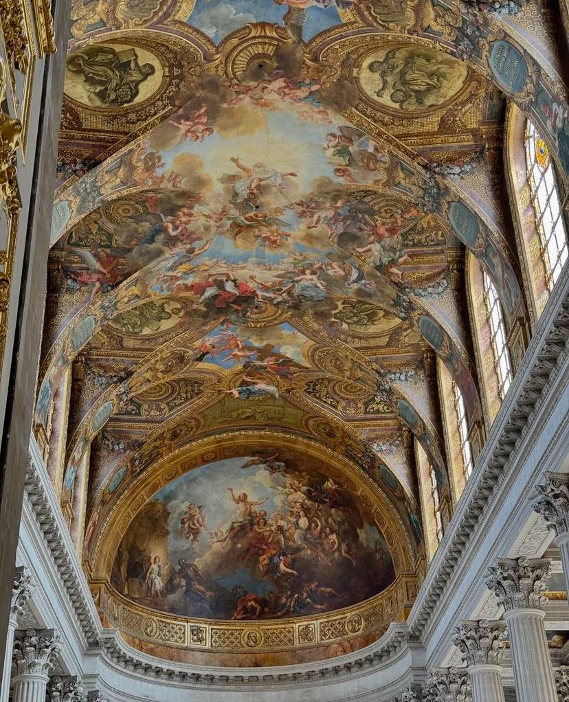 versailles palace ceiling 