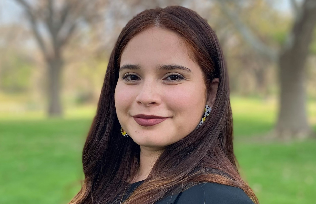 Headshot of Ivanna Robledo