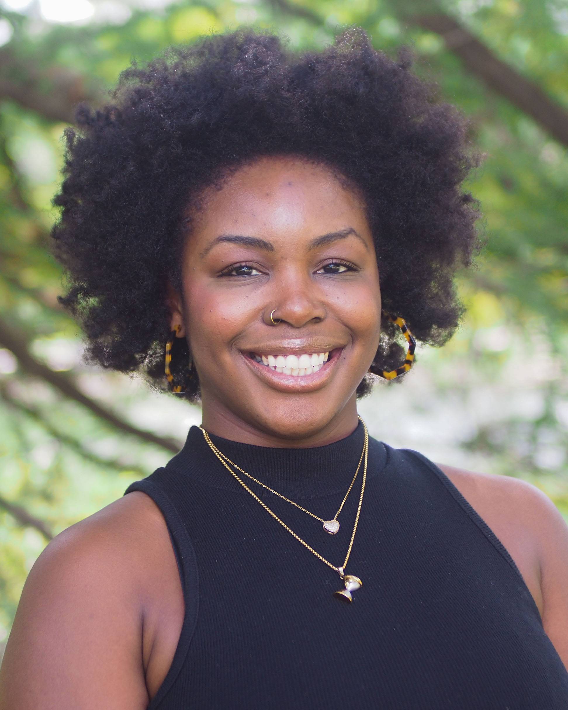 Headshot of Kelsey Fox.