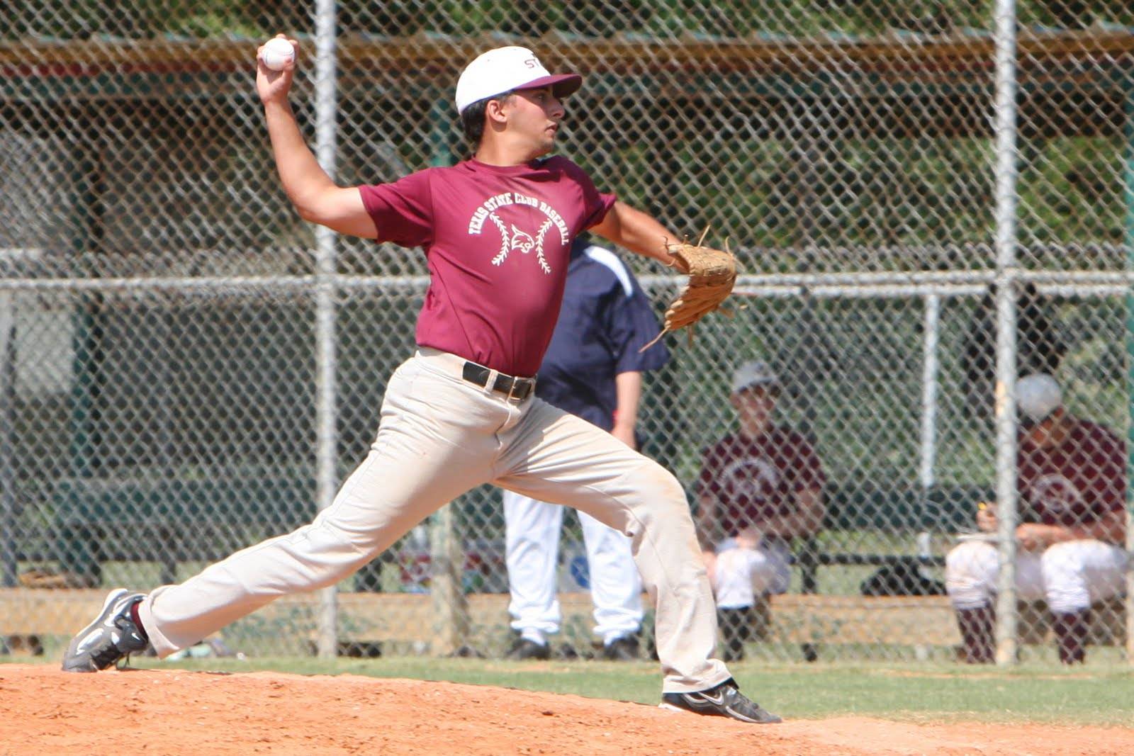 TXST Baseball Sport Club pitcher pitching a baseball