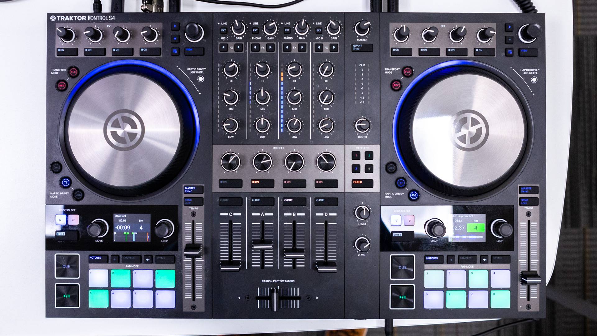 Traktor Kontrol S3