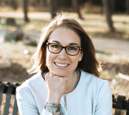 Headshot of Michelle Morris.