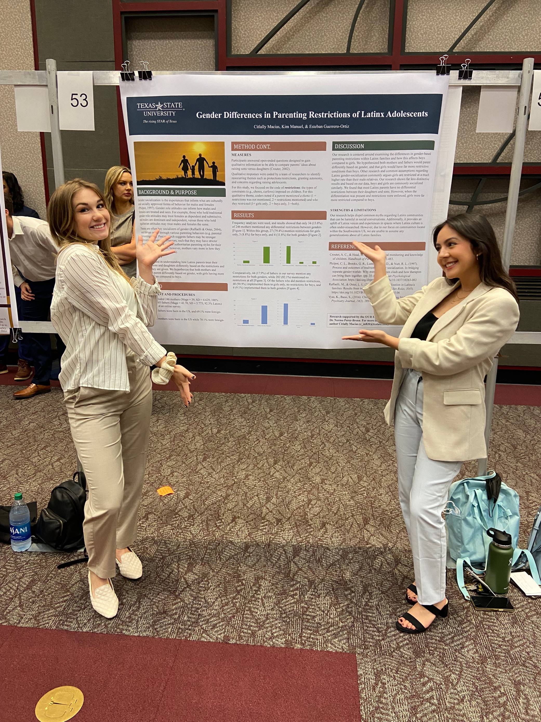 SR/SF research assistants with poster