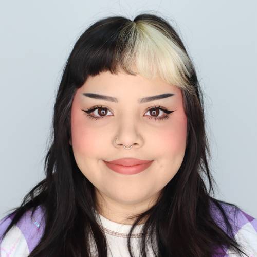 Photo portrait of Valerie Mellado