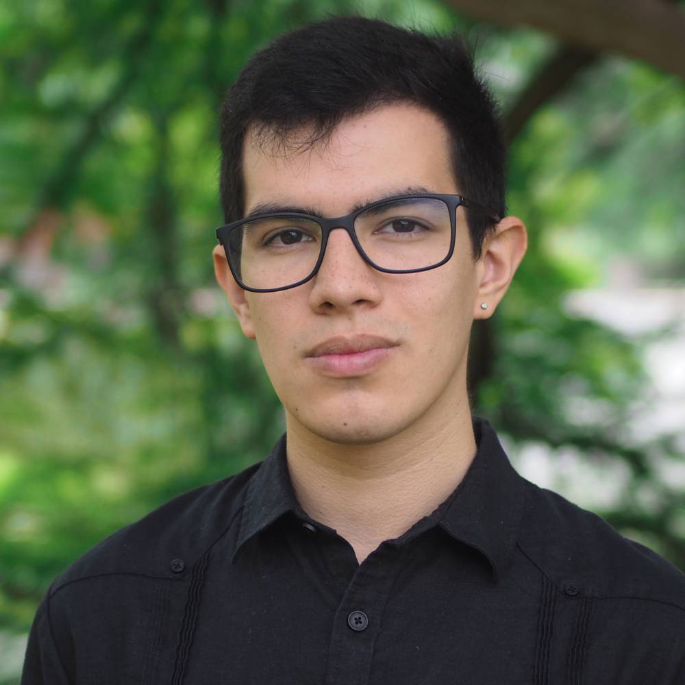 Headshot of Loiz Osorio