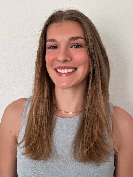 Chloe Hobbs (Department of Communication Disorders) - 2025 Outstanding Undergraduate Student