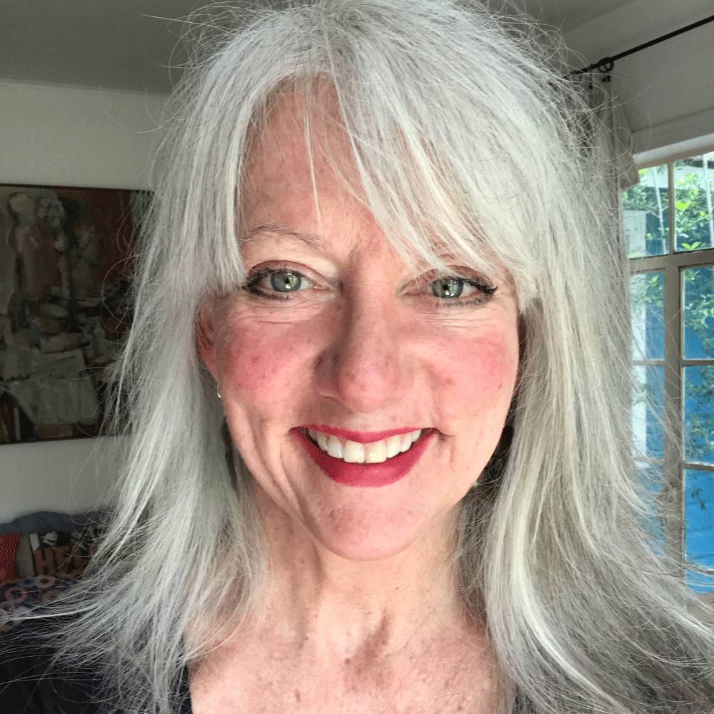 headshot of Laurie Pickerill