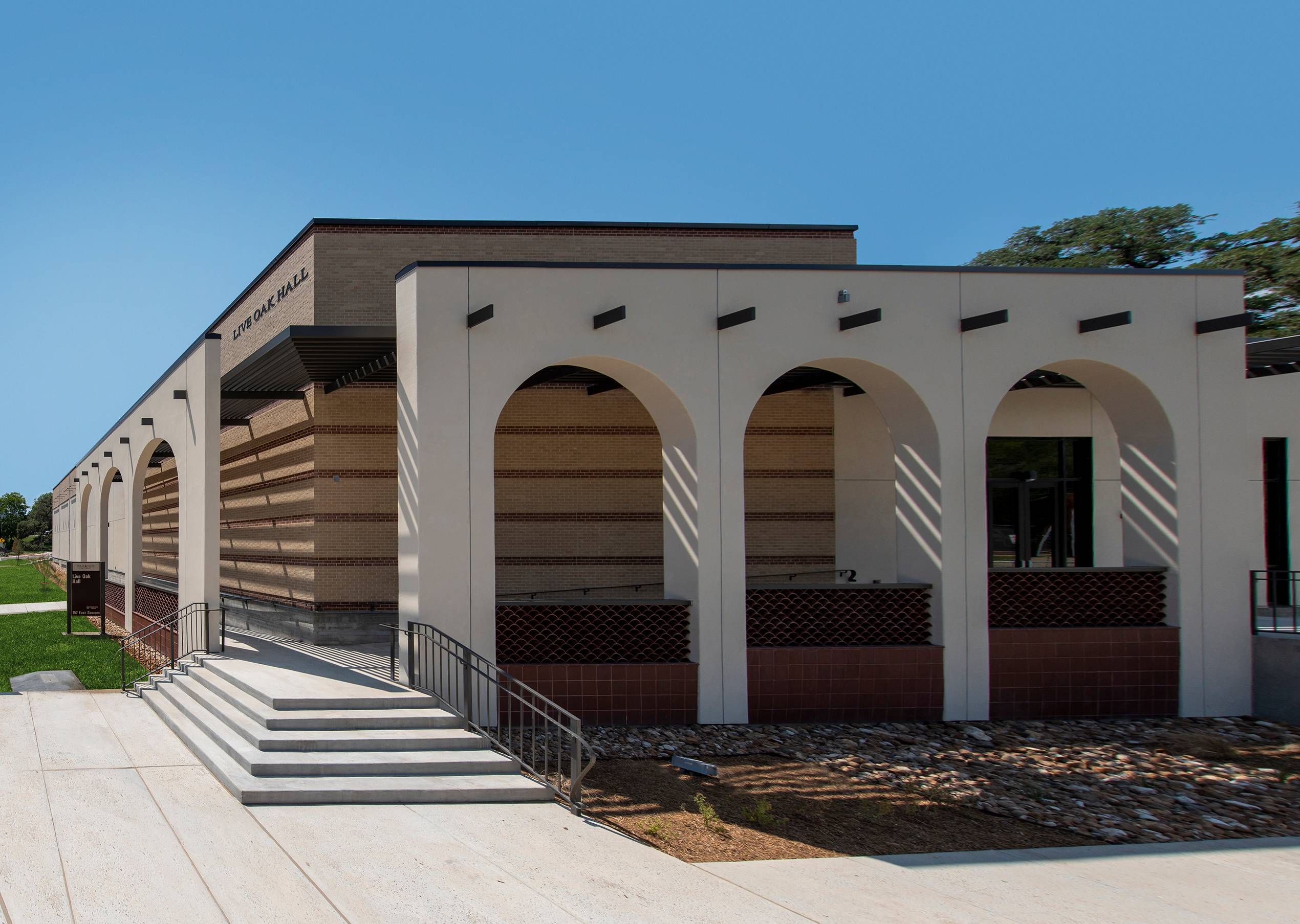exterior of live oak hall