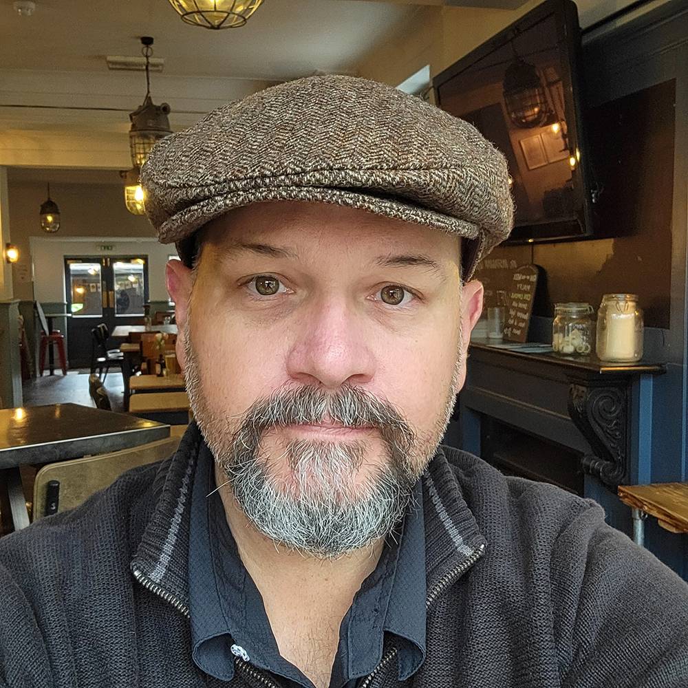 Ed Gonzalez-Tennant