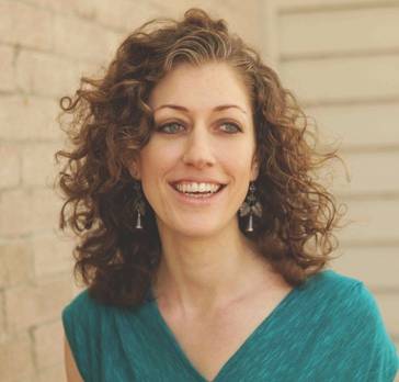 Annie Silverstein headshot