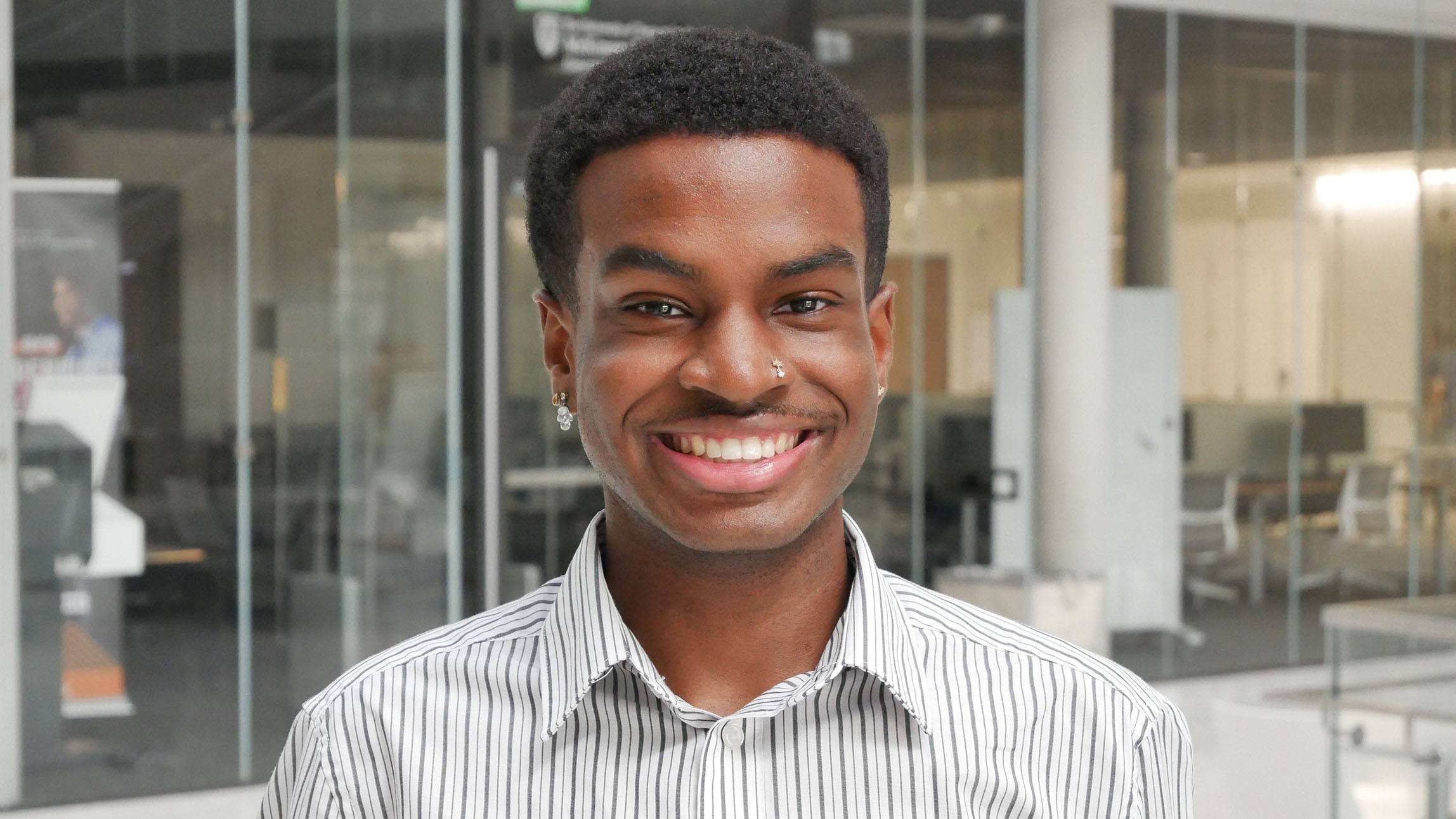 Headshot of Dillion Gee.