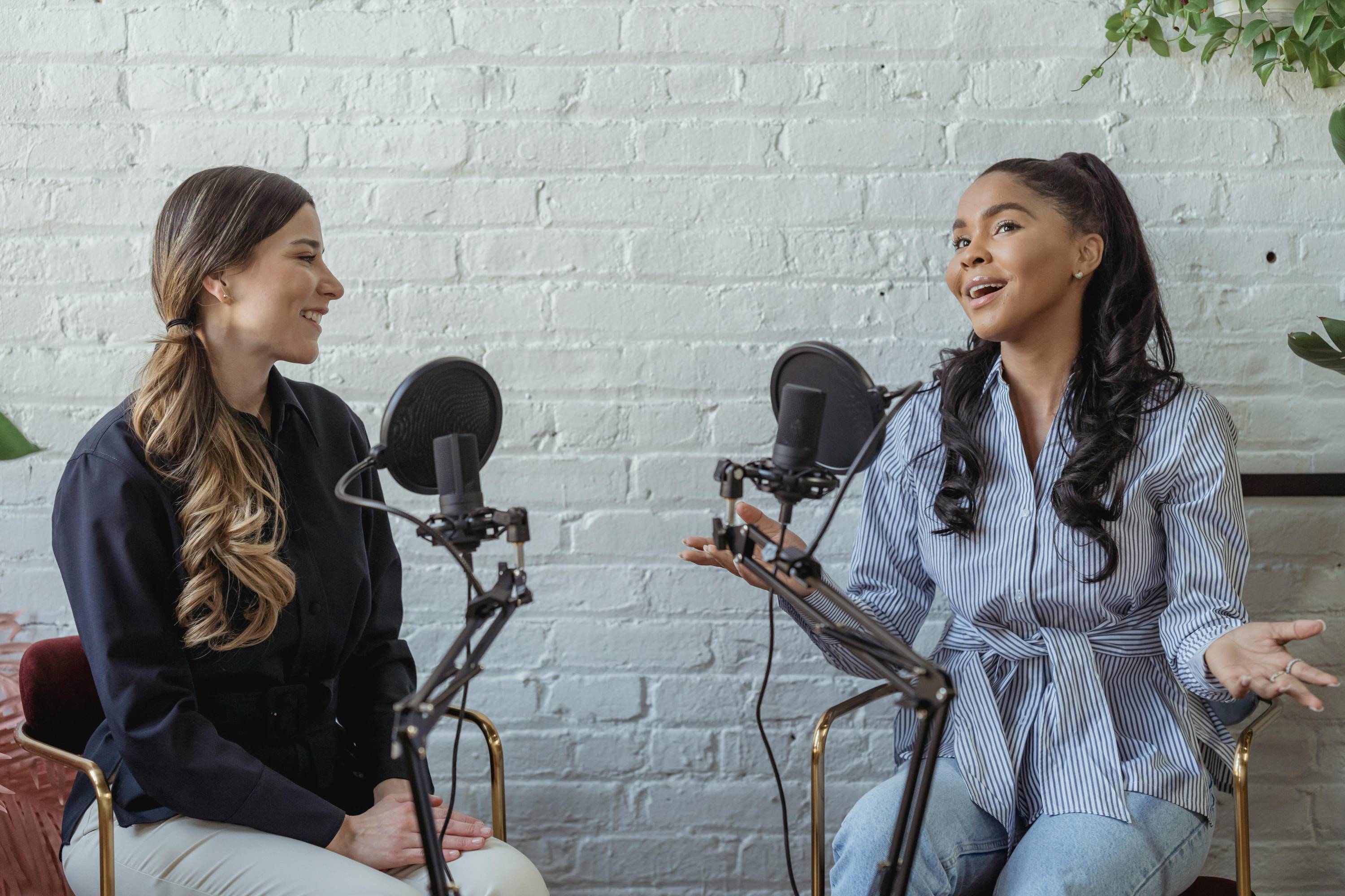 Podcast Power Plays: Turn Conversations into Customers