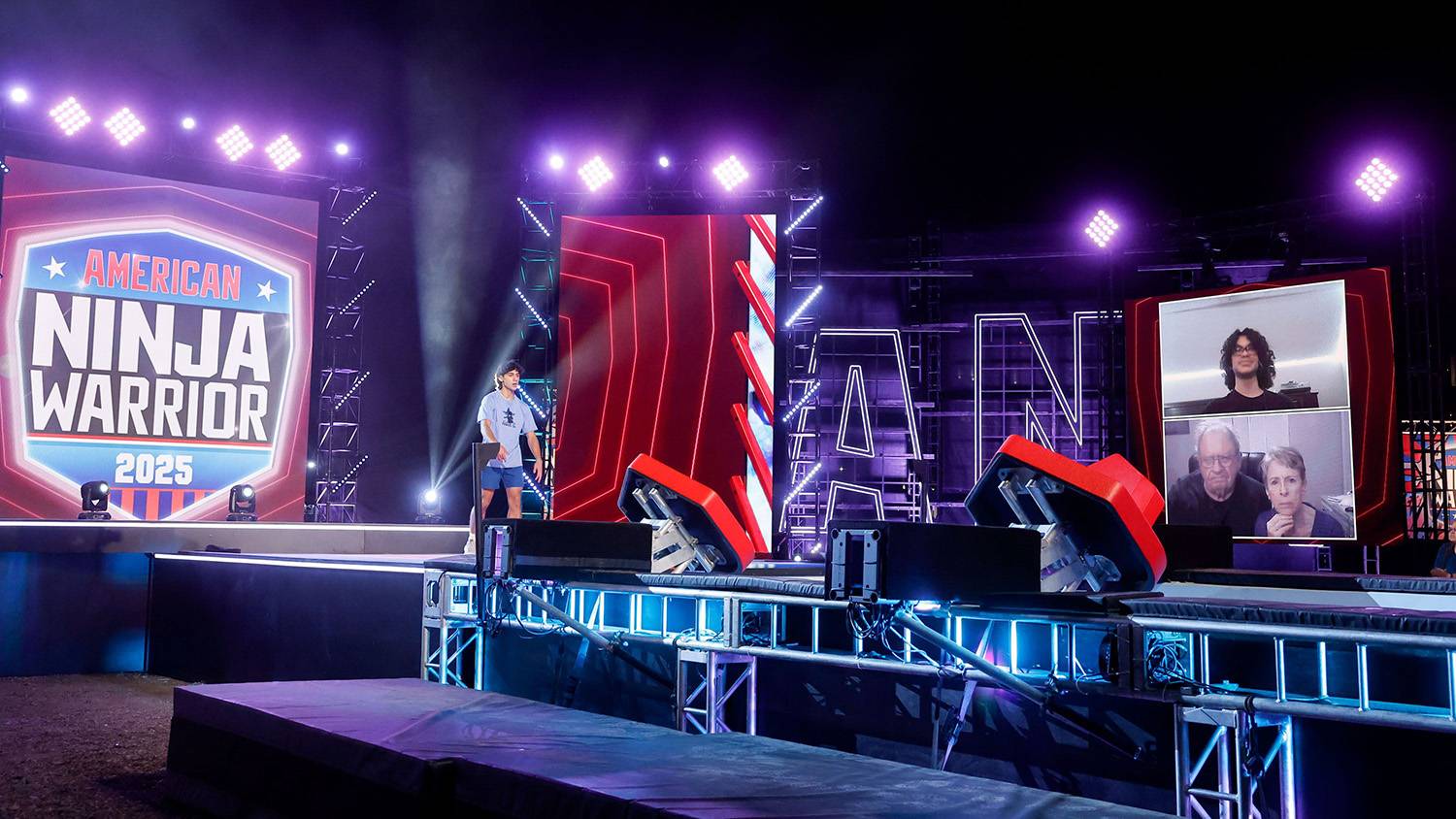 Aidan Gonzales begins running a course on American Ninja Warrior.