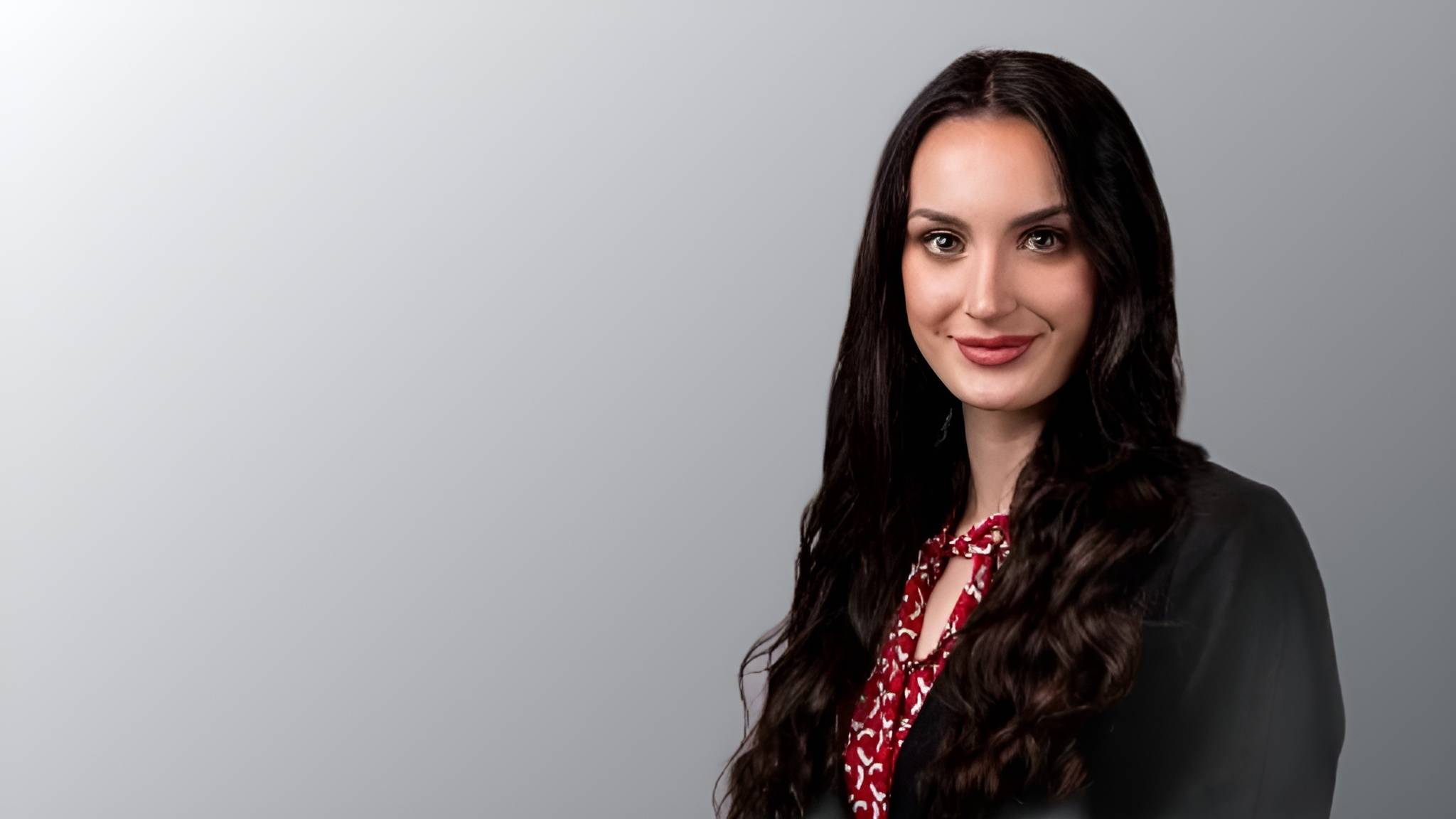 girl smiling for headshot