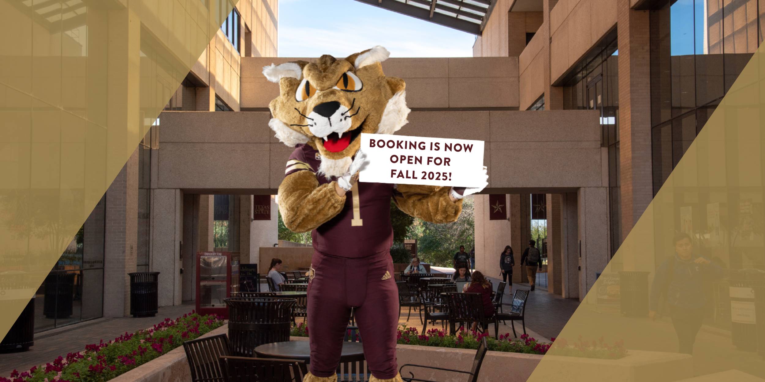TXST mascot outside of the writing center