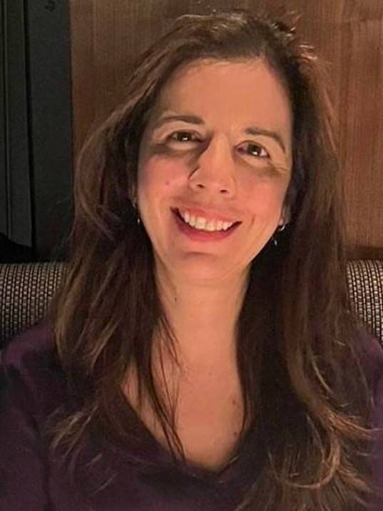 Peggy L Caballos