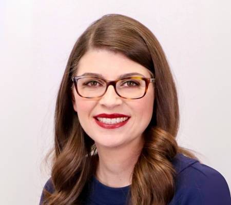 Headshot of Dr. Elizabeth Ekren