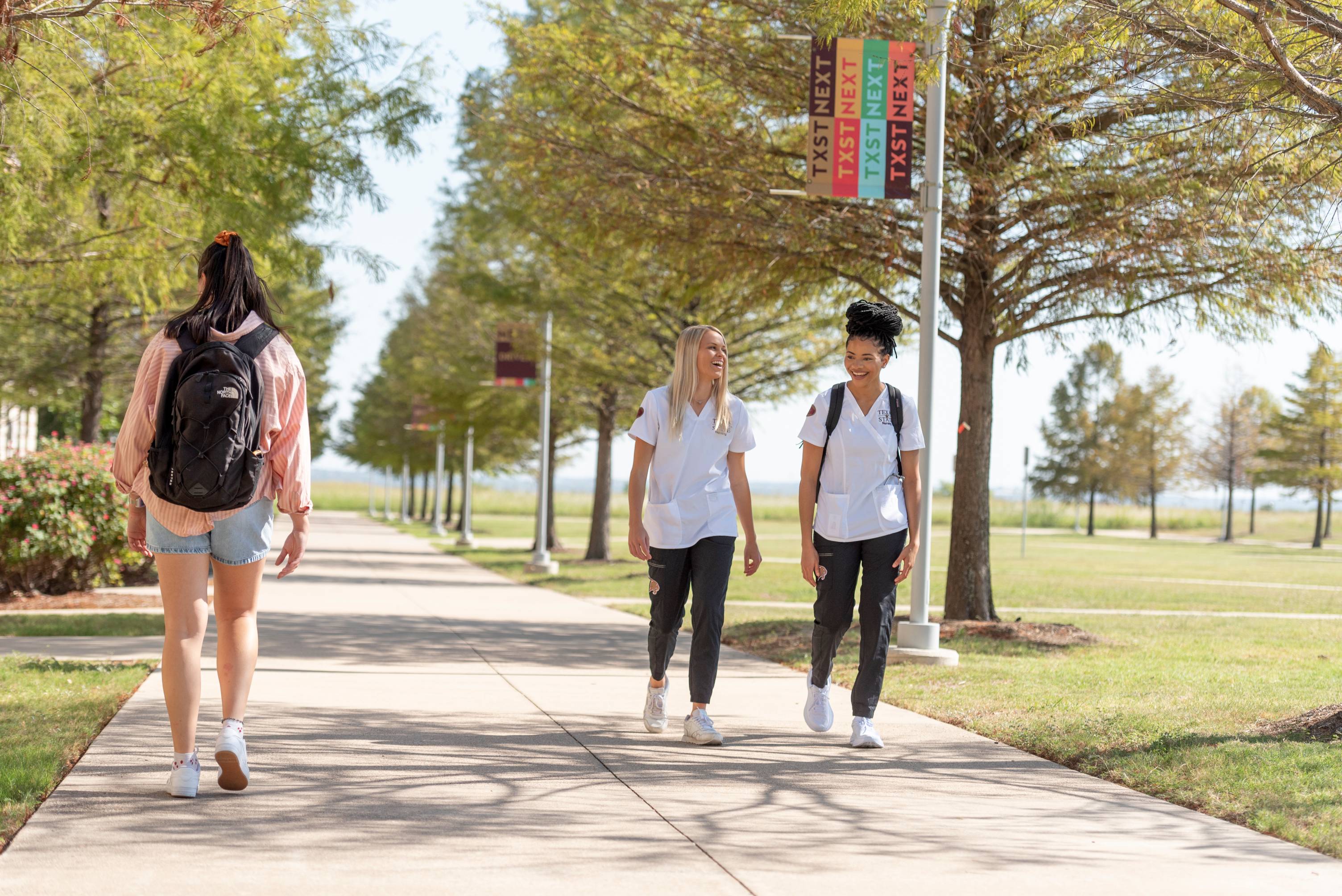 RR students walking 