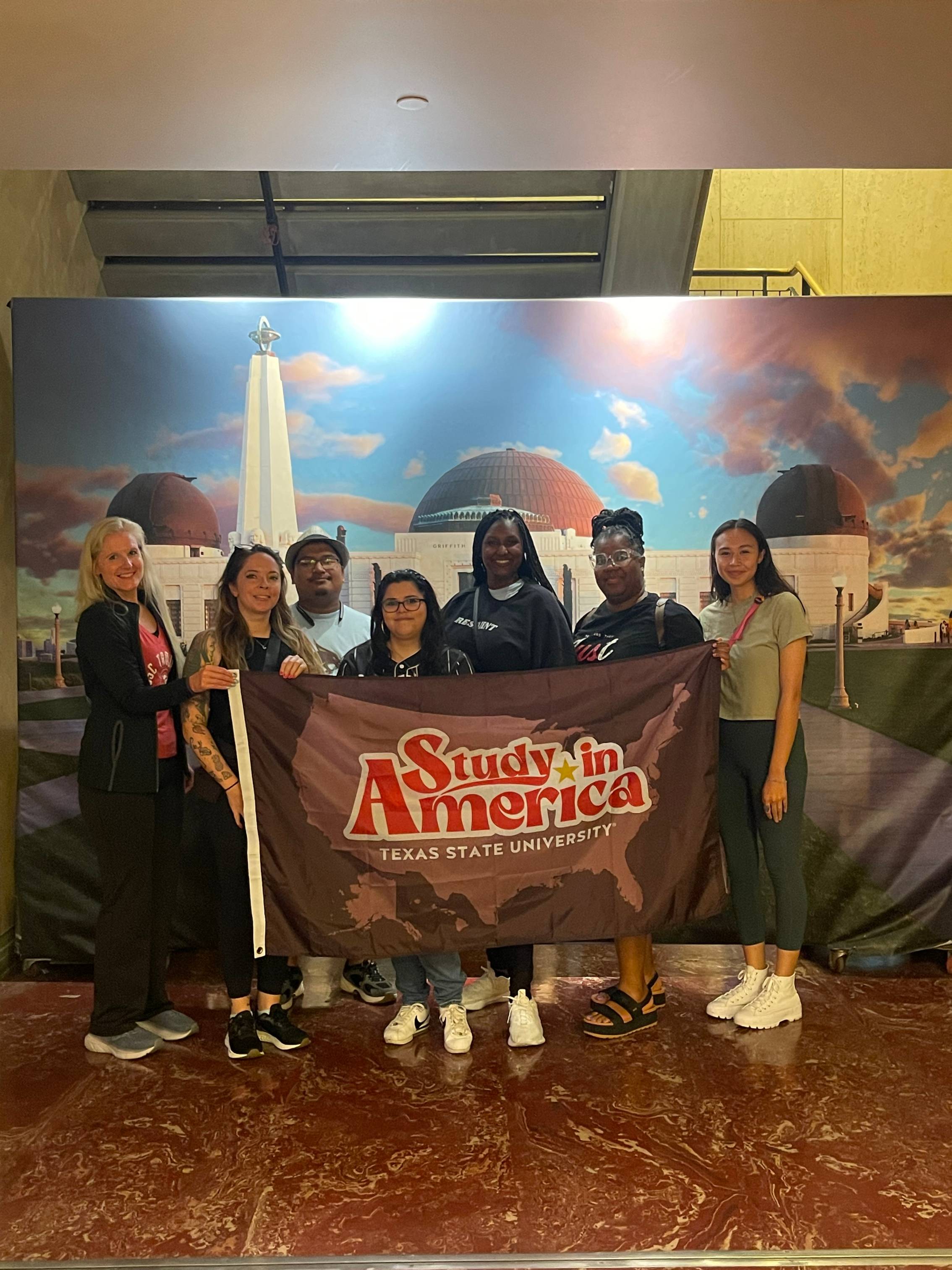 TXST students at Observatory