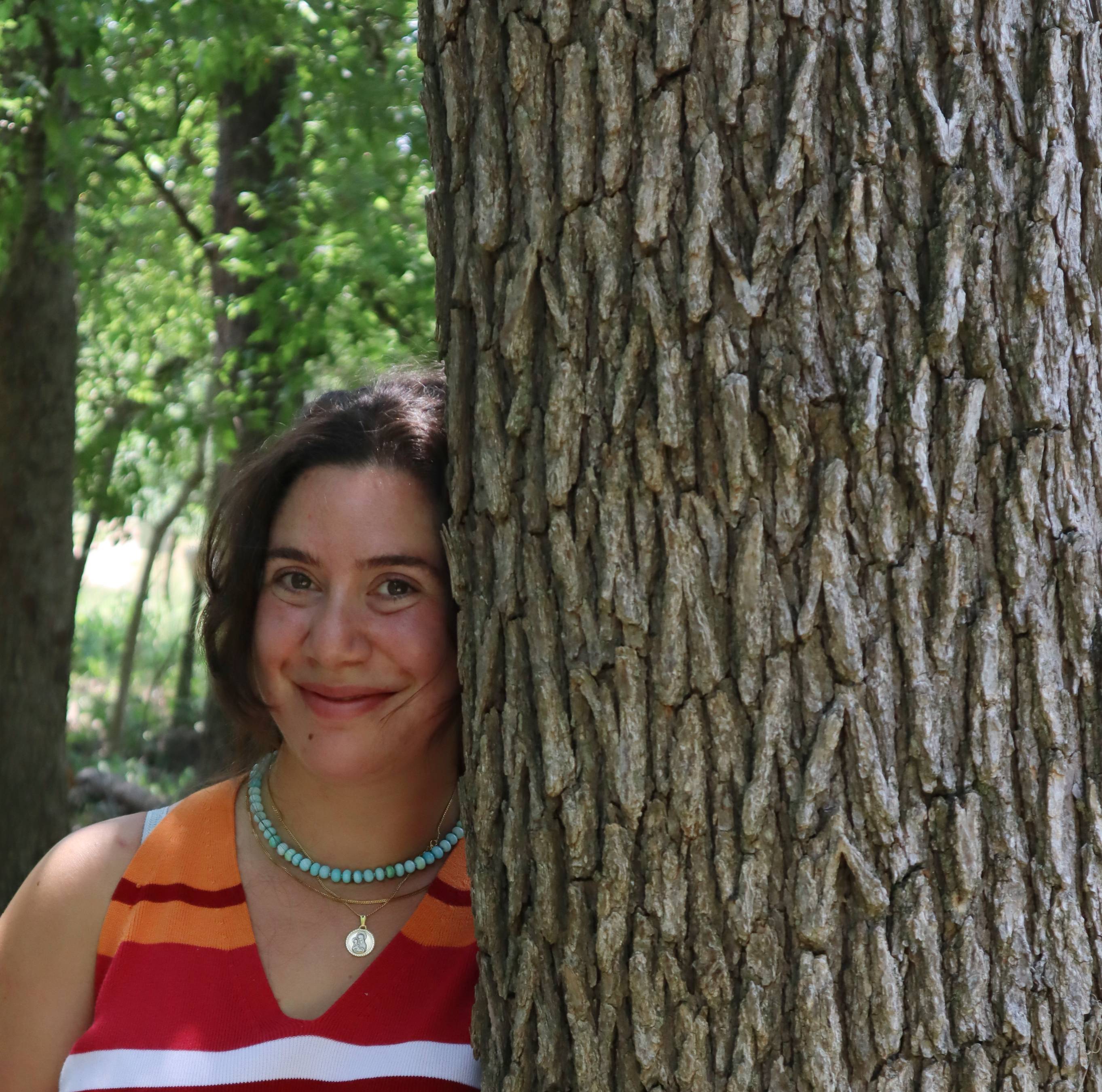 Author photo of Gabriella Ebertowski. 