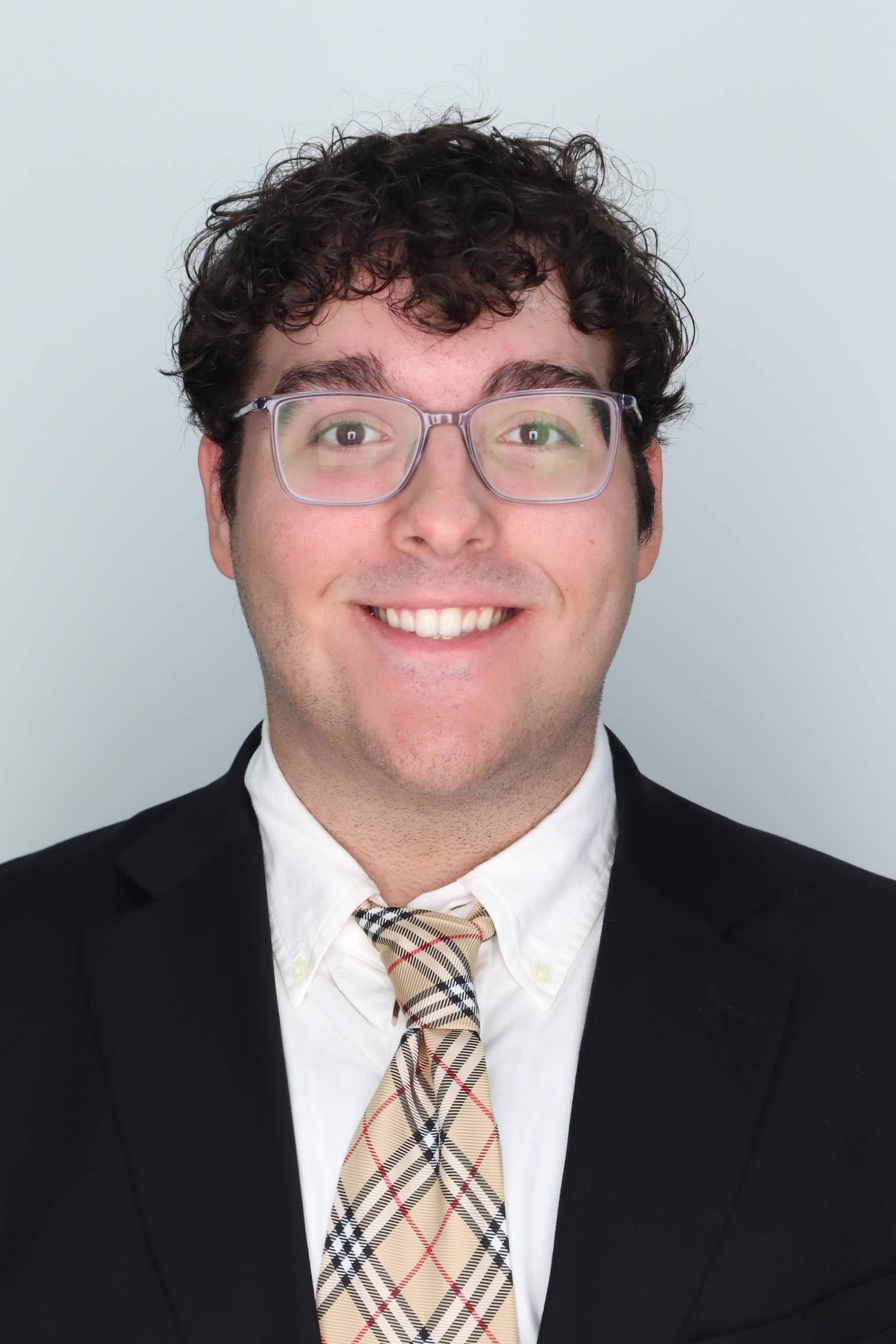 Parker Weiss headshot