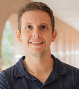 bio picture of Noel Fuller