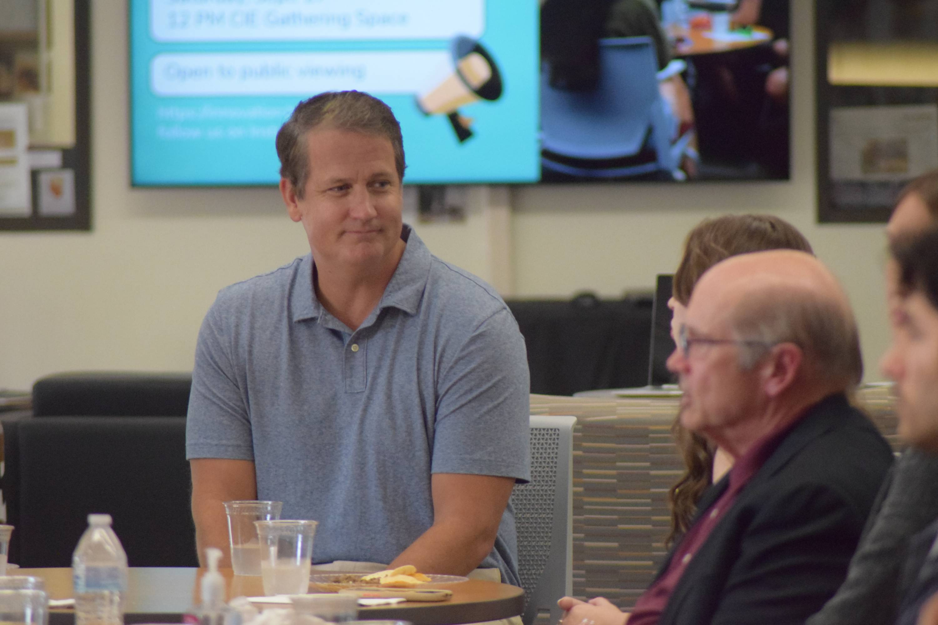 Judge at the ROI Pitch competition.