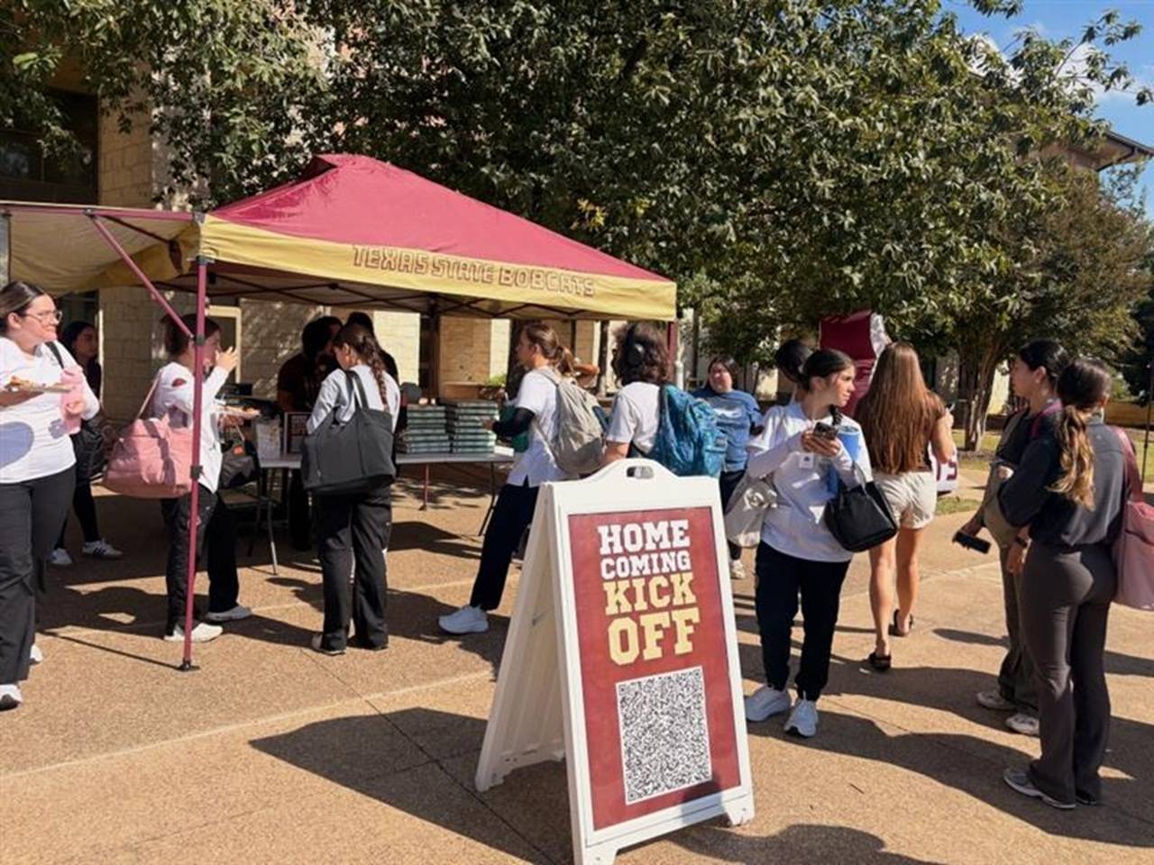 students getting food