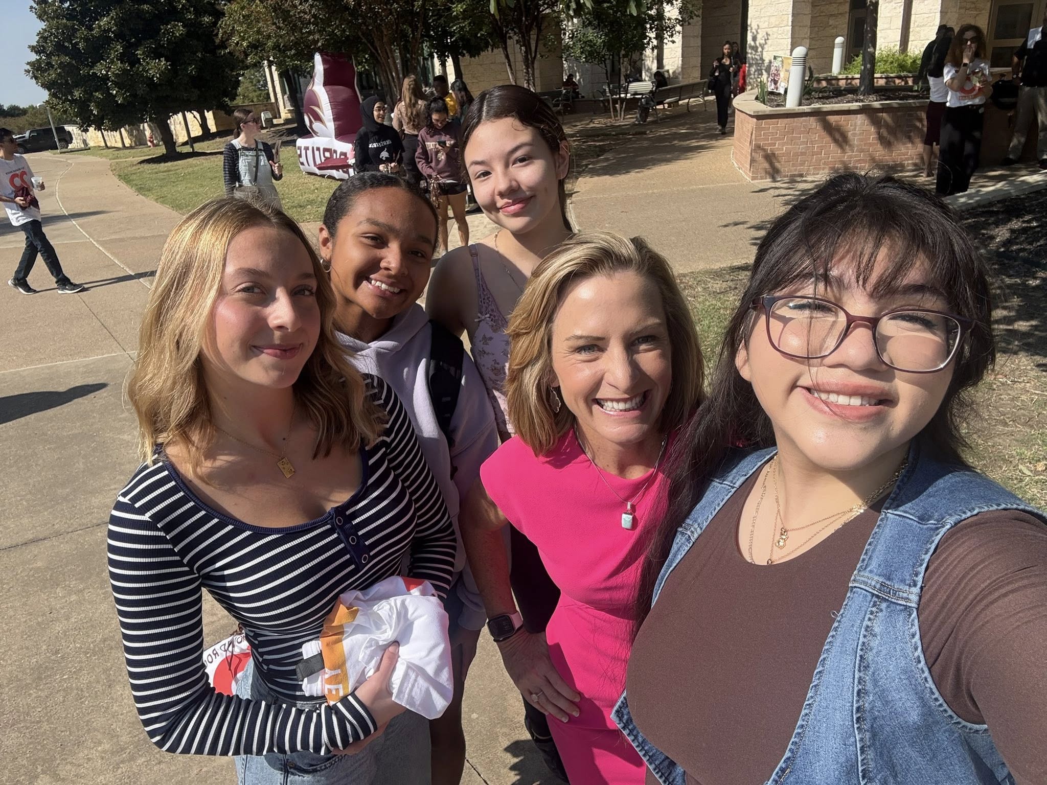 Dr. Lessiter with students